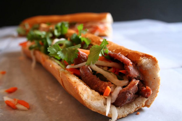 nom nom bahn mi